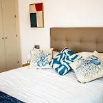 Mar Y Jacuzzi Cerca De Estepona 아파트